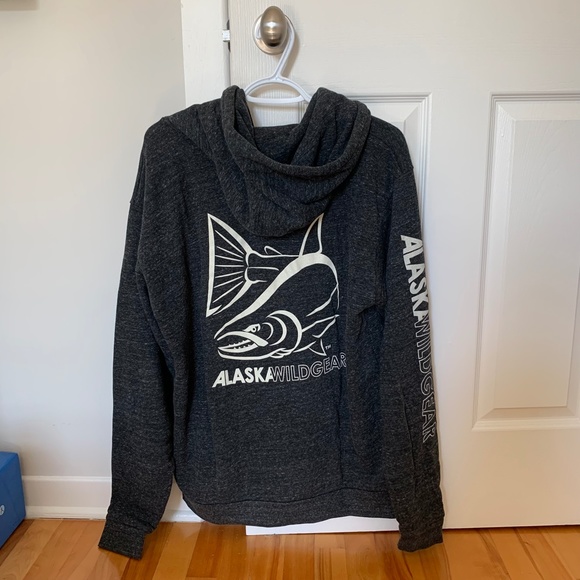 Alaska Wildgear zip up hoodie - Picture 3 of 9